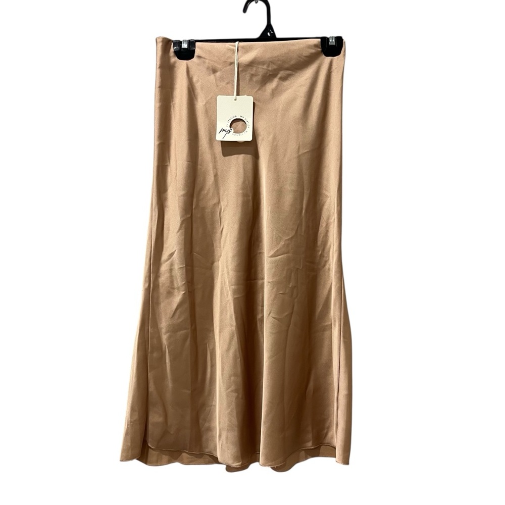 New Collection Skirt MIDI Size Medium Peach Tan Cocktail‎ Party NEW